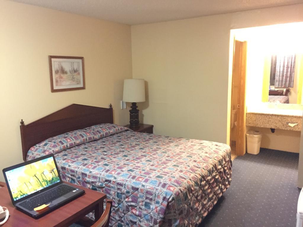 Stagecoach Inn Motel Molalla Esterno foto