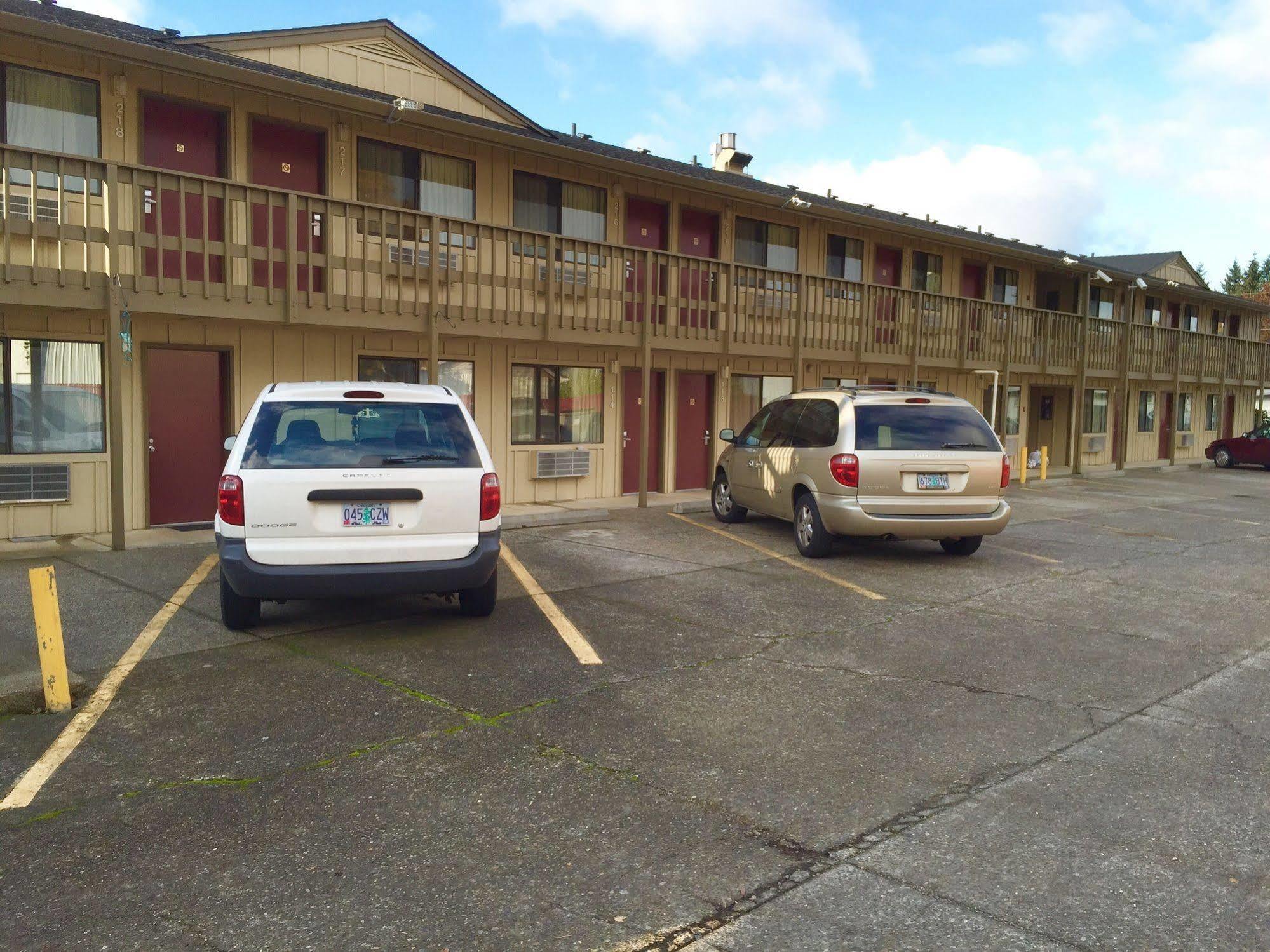 Stagecoach Inn Motel Molalla Esterno foto
